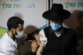 En Israel se contagiaron más de 12 mil personas tras recibir la primera dosis