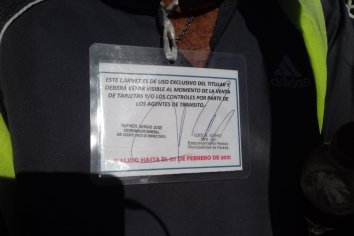 Tarjeteros preocupados por el nuevo sistema de control de estacionamiento