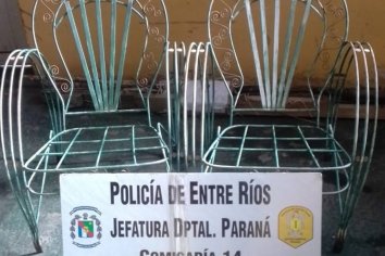 Recuperaron dos sillones metálicos