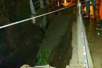 Obra inaugurada por Varisco, colapsó tras las intensas lluvias