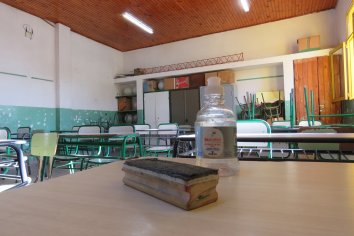 Se trabaja en la organización institucional de la presencialidad y protocolos para el comienzo de clases