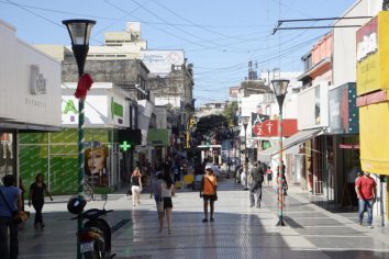 El aumento anual será del 42% para los empleados de comercio