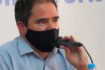 Leonardo Hassell, intendente de Larroque, contrajo coronavirus