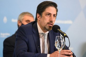 Trotta: "No se van a cerrar las escuelas"