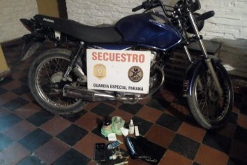 Motochorro detenido tras arrebatar una bolsa a una mujer