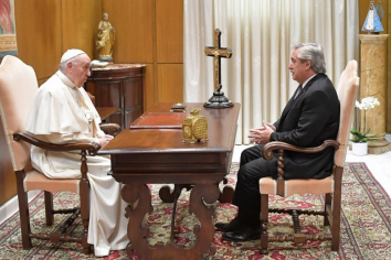 El Presidente se reunió a solas con el papa Francisco en el Vaticano durante 30 minutos