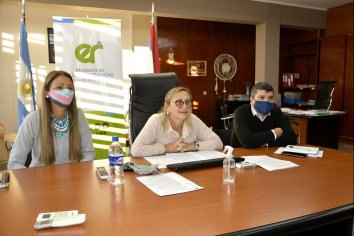 El gobierno provincial incrementó la tarjeta social para personas mayores