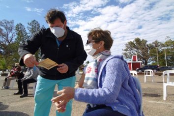 Informaron 40 muertes y 1.216 contagios en las últimas 24 horas