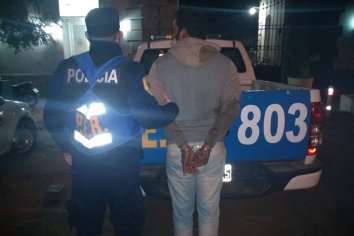 Detenido por sustraer la batería de un auto