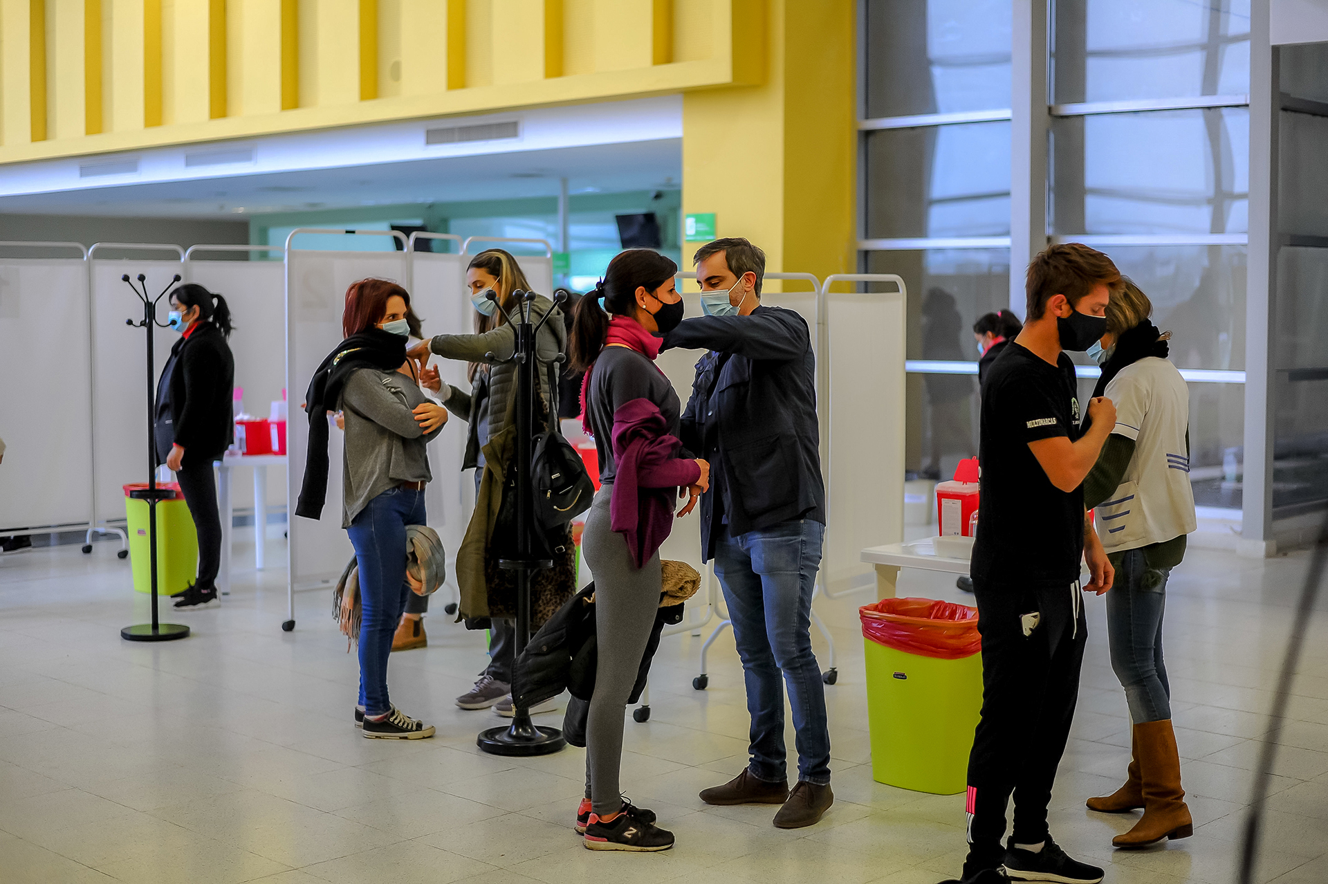 Más de 600.000 personas recibieron al menos una dosis de la vacuna Covid-19 en Entre Ríos - Vimarsana News