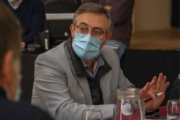 Larrarte cuestionó a Frigerio por paralizar obras en la provincia cuando era Ministro
