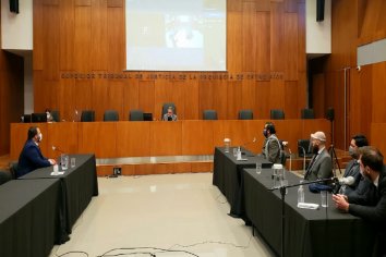 Revocaron el arresto domiciliario e impusieron prisión preventiva en la cárcel para los imputados