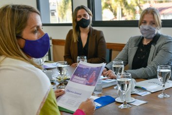 La Vicegobernación promueve la incorporación de mujeres en el transporte de cargas