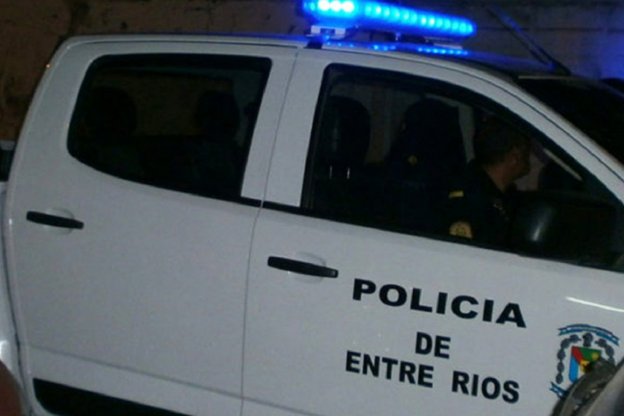 Un masculino fue brutalmente golpeado por al menos cinco atacantes en Paraná