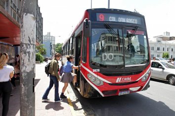 No habrá paro de colectivos este jueves y viernes