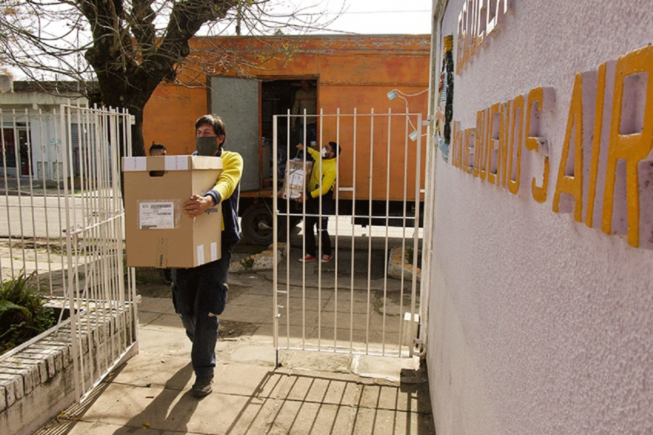 Más de 34 millones de argentinos y argentinas votan en una elección sin ...