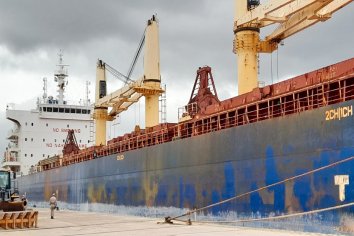 Operaciones simultáneas en los puertos de Entre Ríos
