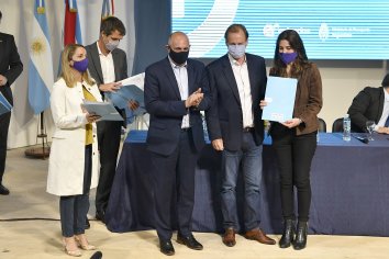 Entre Ríos incorpora conectividad con fibra óptica en barrios populares