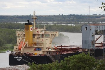 Se llama a licitación el dragado del Puerto de Diamante
