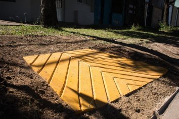Colocan rampas de accesibilidad en calle Rondeau