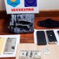 Le compraron un IPhone con dólares falsos