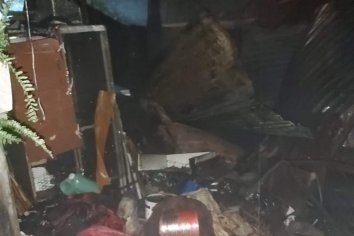 El fuego consumió una vivienda precaria