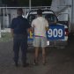 Violento vio a su ex salir de la casa y la golpeó brutalmente