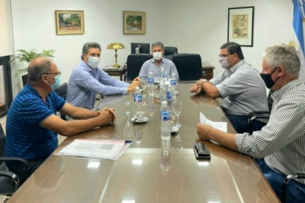 La Mesa de Enlace provincial se reunió con el Gerente del Banco Entre Ríos
