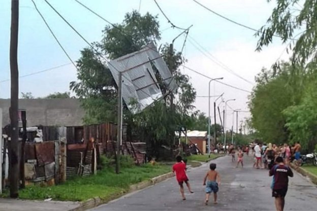 Distintas localidades entrerrianas sufrieron destrozos por la tormenta