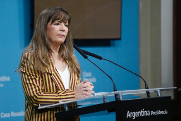 Cerruti: "Hubo un intento de corrida cambiaria y pudimos hacerle frente"