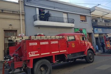 Incendio afectó a una vivienda en el centro de Paraná