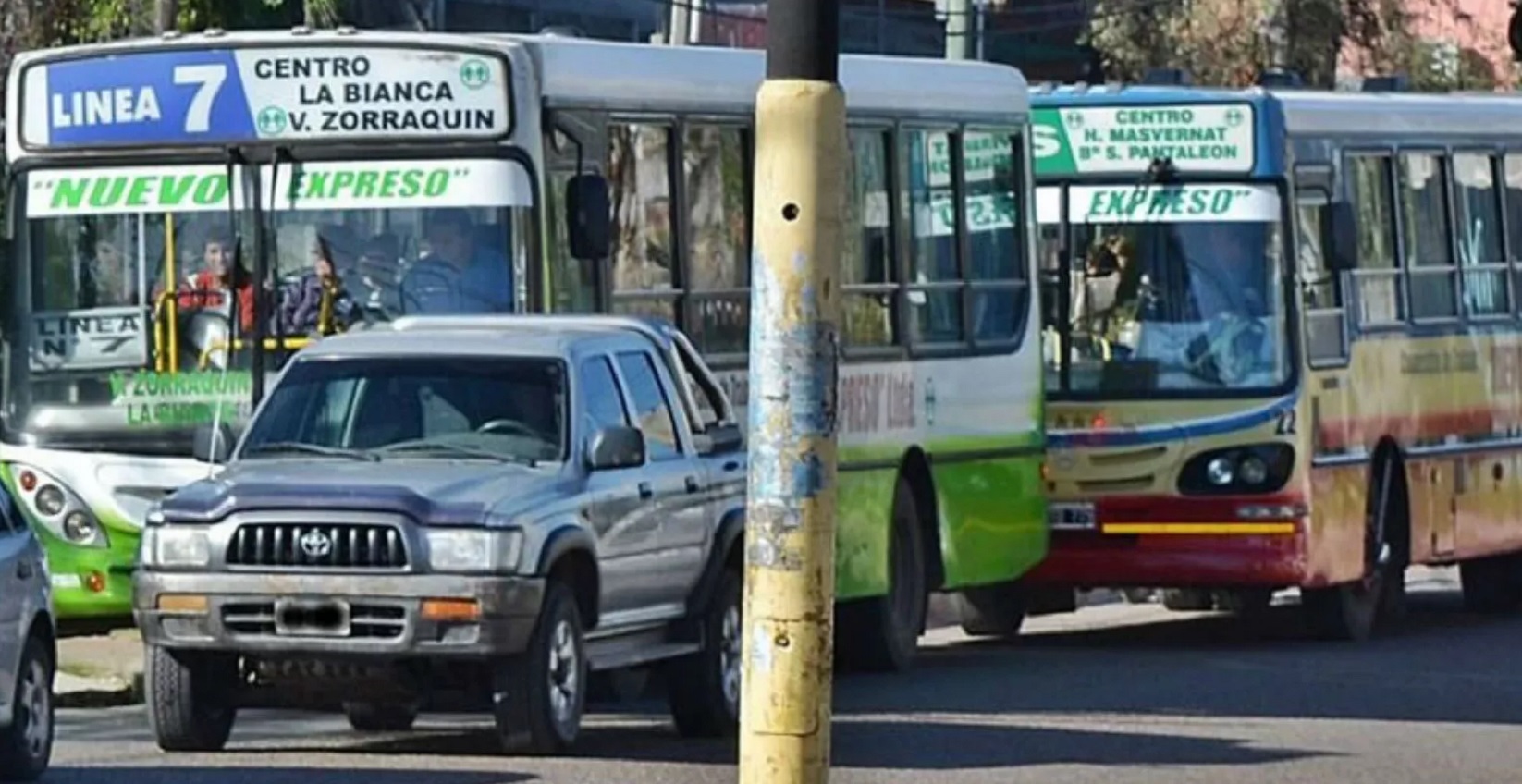 Crisis del transporte: advierten por recorte de servicios y dificultades para pagar aguinaldos en provincias