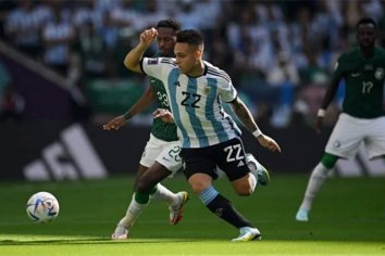 Argentina enfrenta a México desde las 16hs