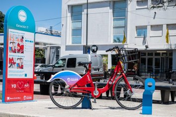 Instalan nuevas estaciones del sistema de bicicletas públicas