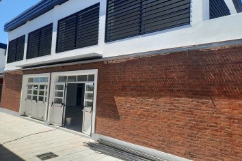 La construcción de la nueva escuela de Feliciano ya tiene un 80 por ciento de avance