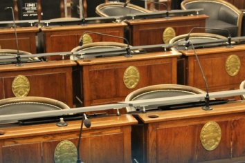 Comisiones del Senado están convocadas para martes y miércoles