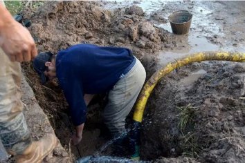 Por reparación de cañería, no hay agua en la zona este de Paraná