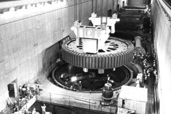 40 años de la inauguración de la central hidroeléctrica