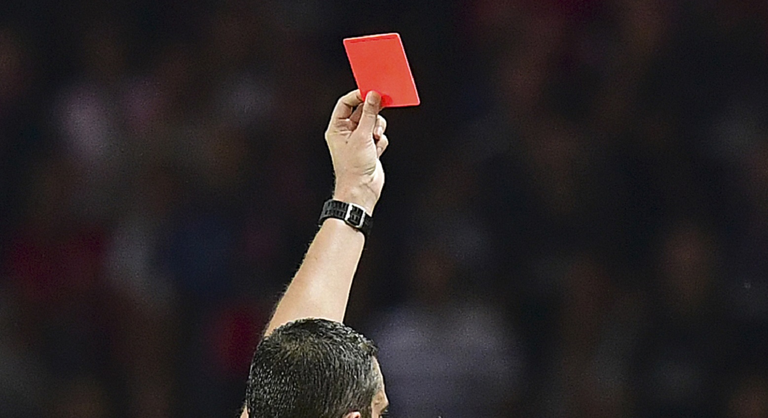 Zamora: Últimamente FIFA se ha preocupado de la pérdida de tiempo neto de juego