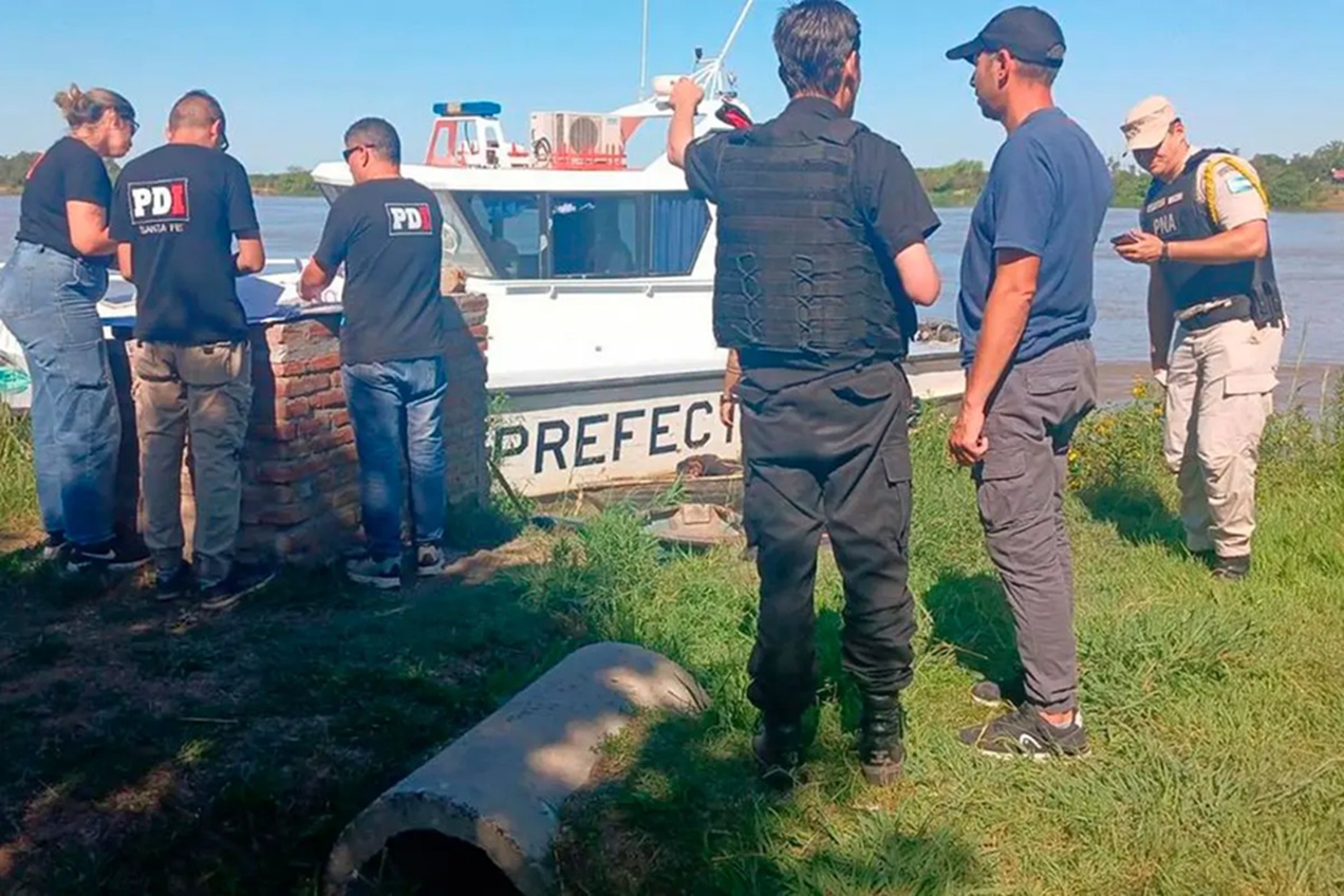 Identificaron a los hombres hallados fusilados dentro de la canoa