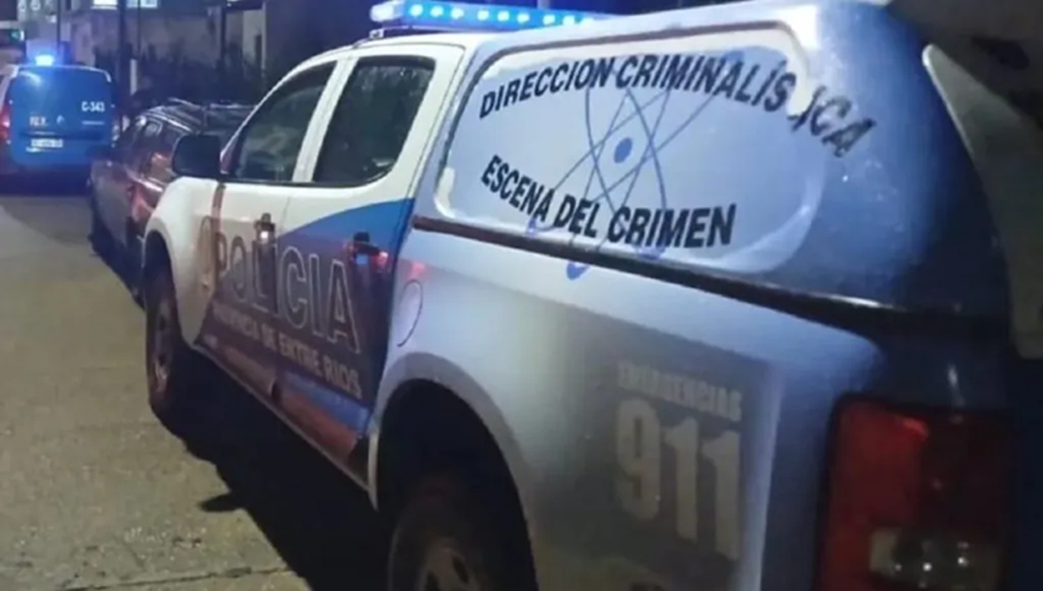Una mujer se desvaneció en la vía pública y murió