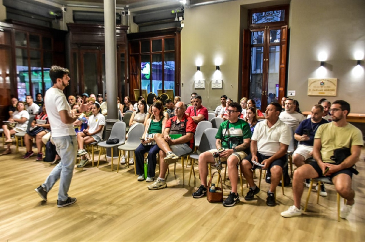 Se realizó una reunión organizativa con clubes que participarán de la Fiesta Nacional del Mate
