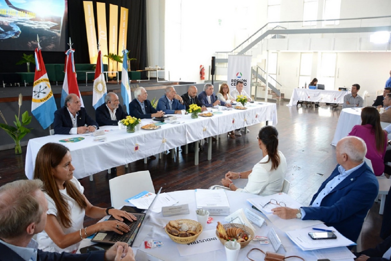 El Gabinete Productivo de la Región Centro definió una agenda común para fortalecer la competitividad regional