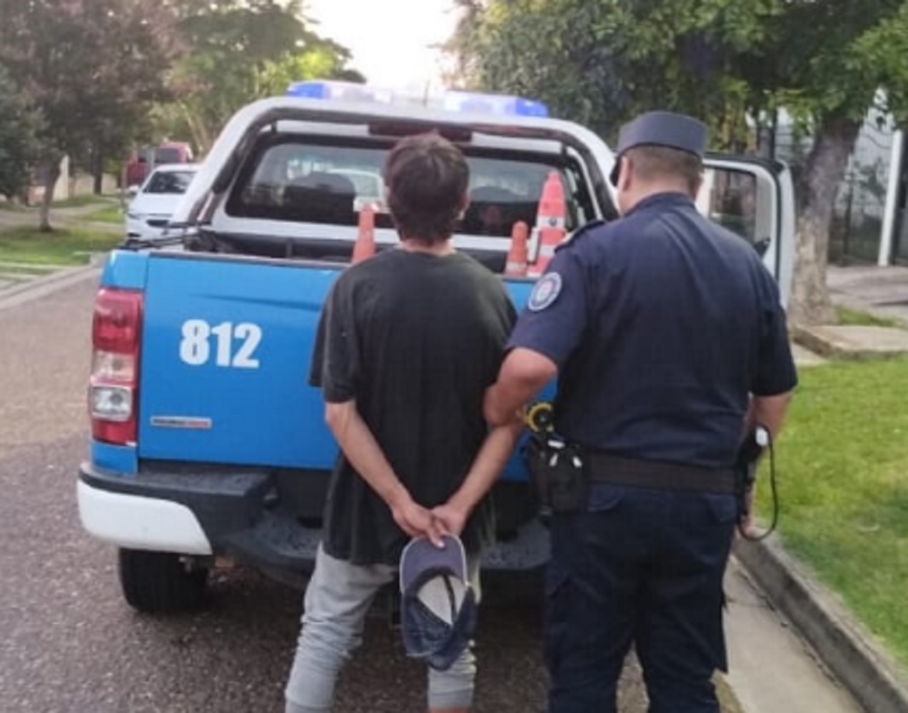 Lo detuvieron en la calle con dos monitores de computadora