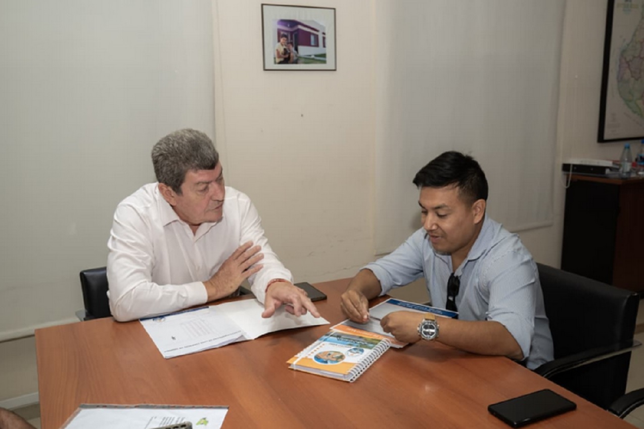 El IAPV evaluó la situación habitacional y proyecta acciones conjuntas con Arroyo Barú y La Criolla
