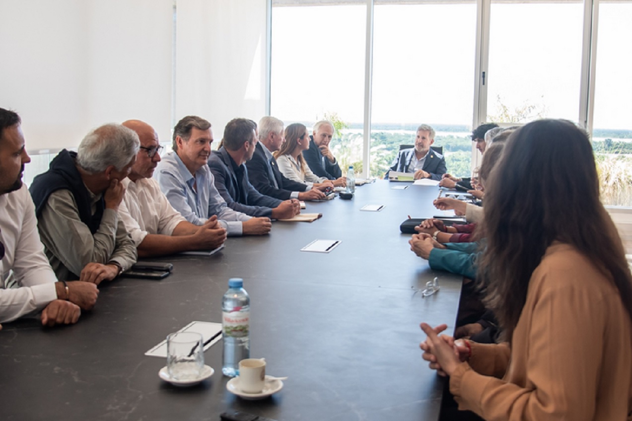 Frigerio y Bernaudo repasaron proyectos productivos y de inversión para la provincia