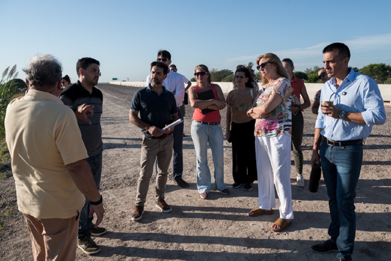 Acceso Sureste: se inició una obra complementaria a la Ruta 12 para la integración de dos barrios
