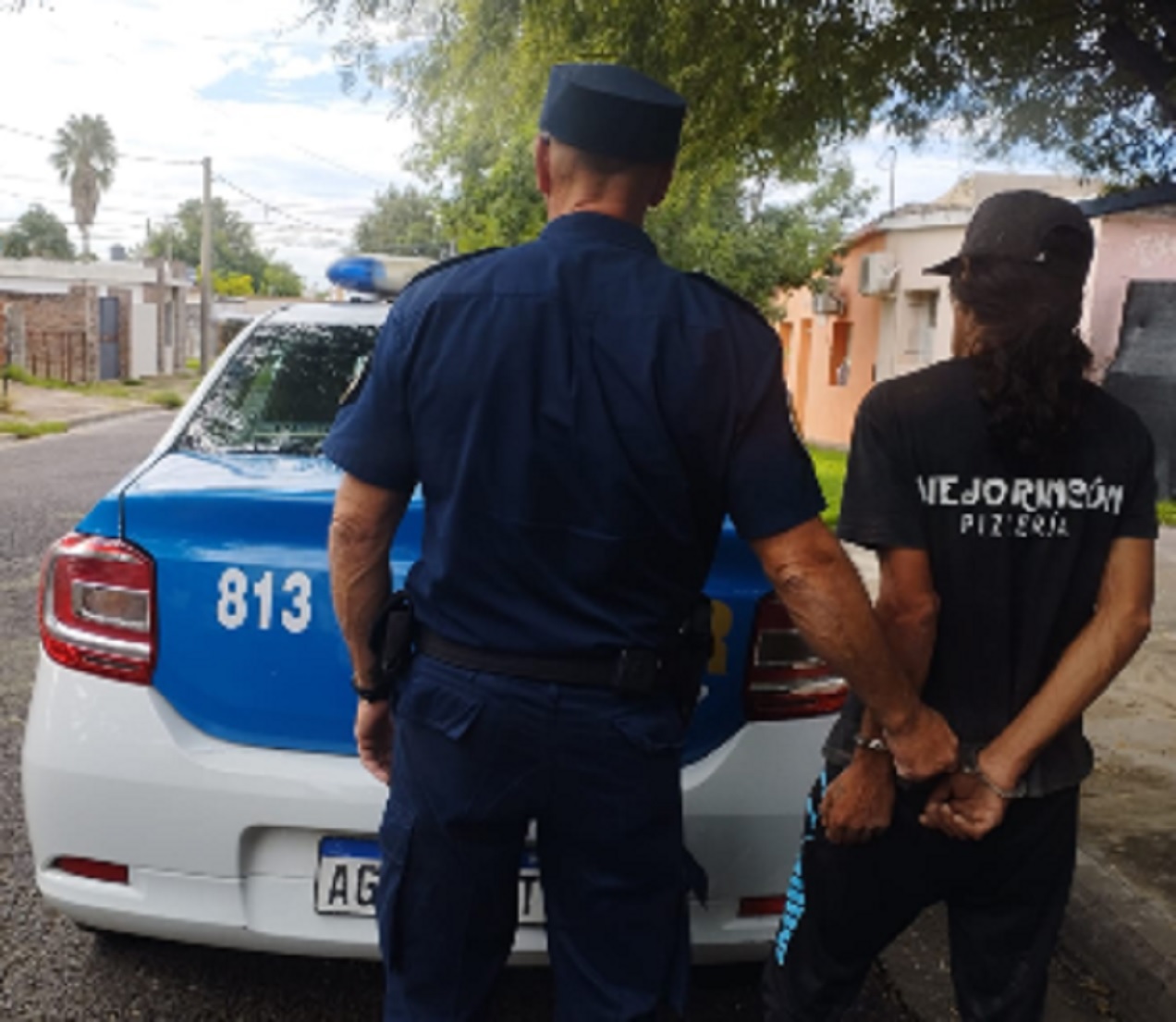 En aparente estado de ebriedad, conducía una bicicleta robada y fue detenido