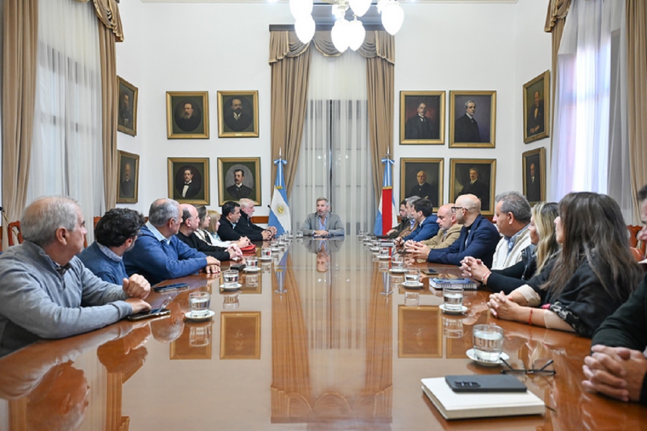 Frigerio encabezó un nuevo encuentro con gremios estatales para llegar a consensos sobre la Reforma Previsional