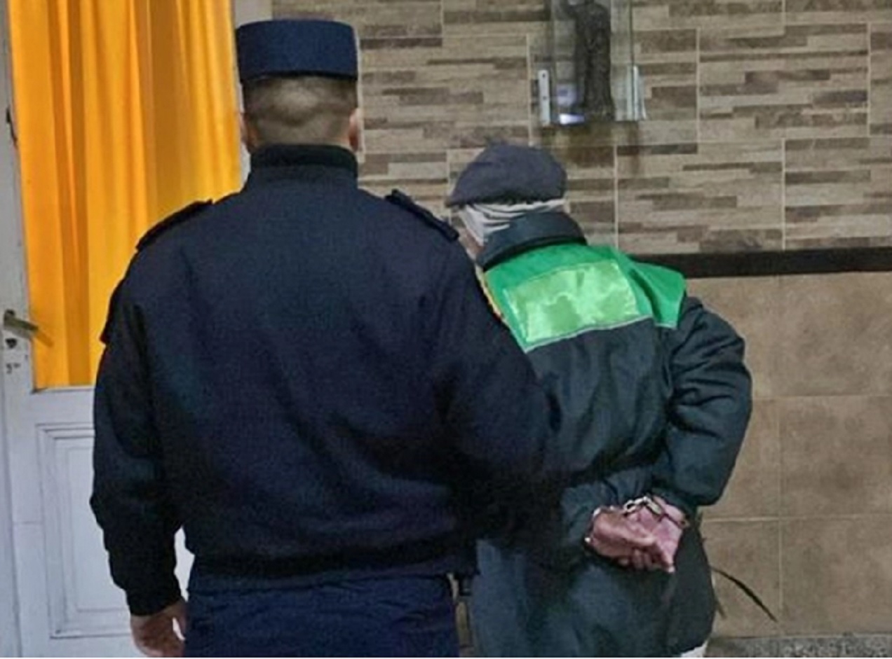 Detuvieron a un hombre acusado de agredir y no pagar a una mujer tras un encuentro acordado